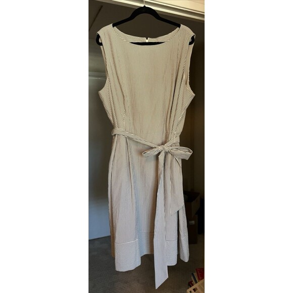 Anne Klein Women Sleeveless Seersucker Dress Blue White Pinstripe Belted Size 24 - Picture 4 of 11